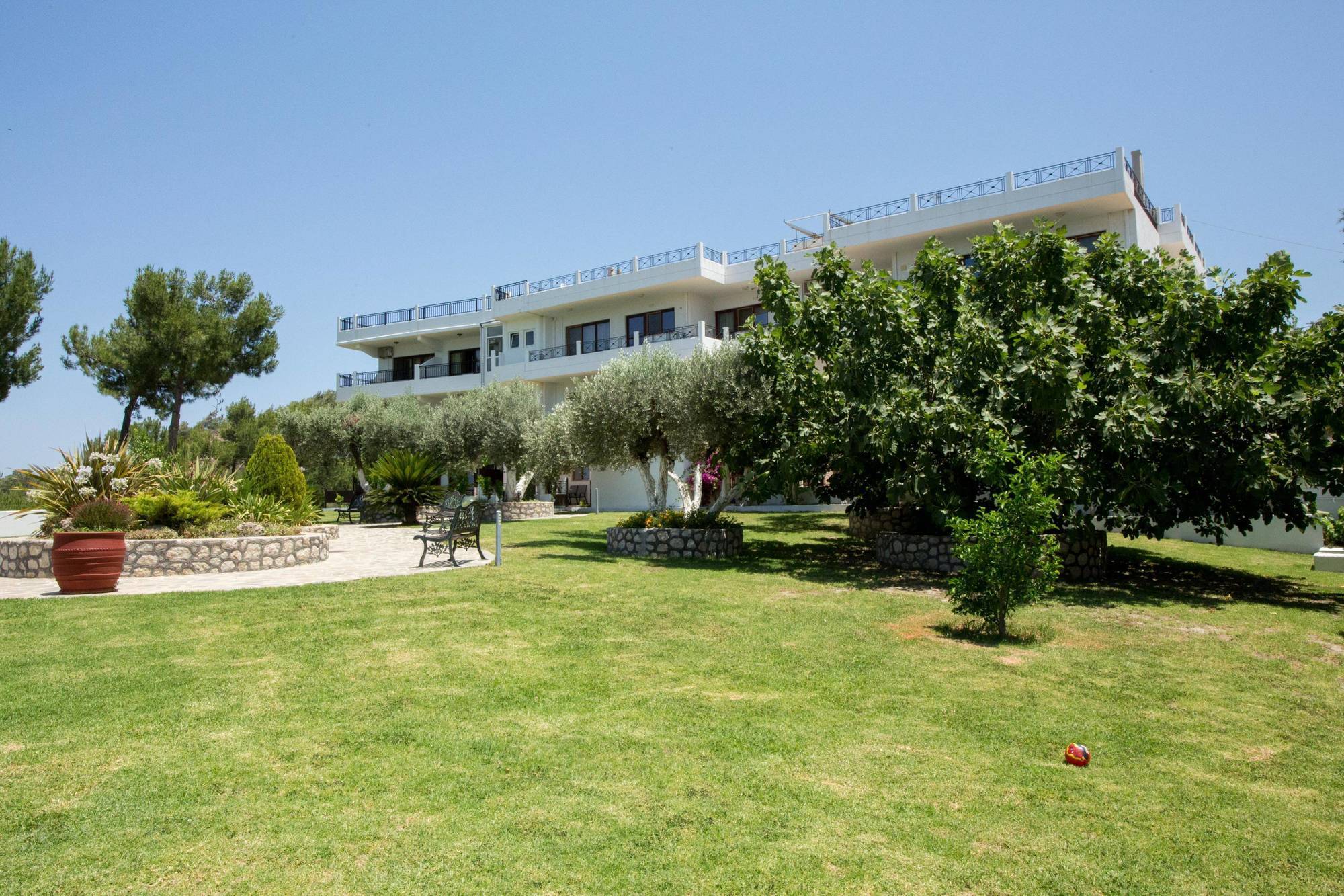 Helena Christina Aparthotel Asgourou Exterior foto